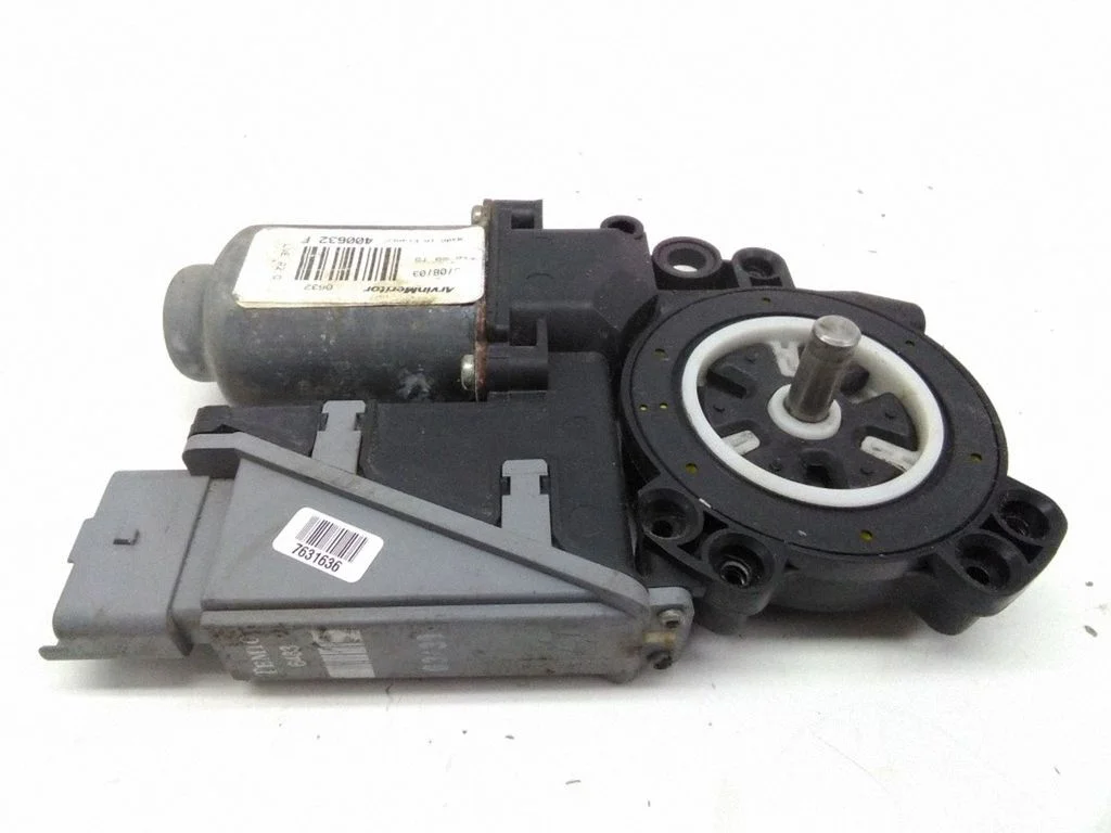 Rear door window regulator motor 400632F