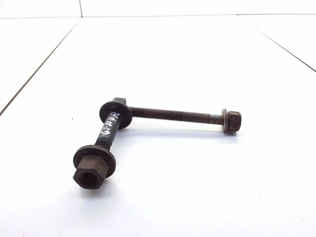 Nuts/bolts