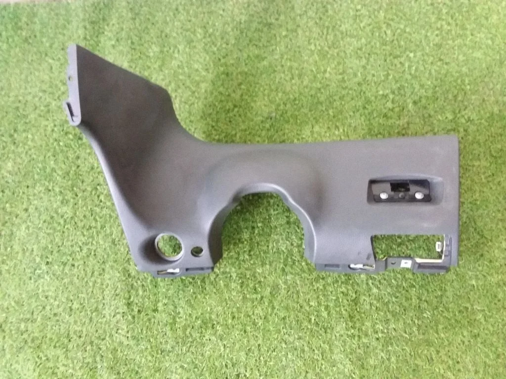 Dashboard glove box trim – Mercedes-Benz E-Class W211 (2002-2009)