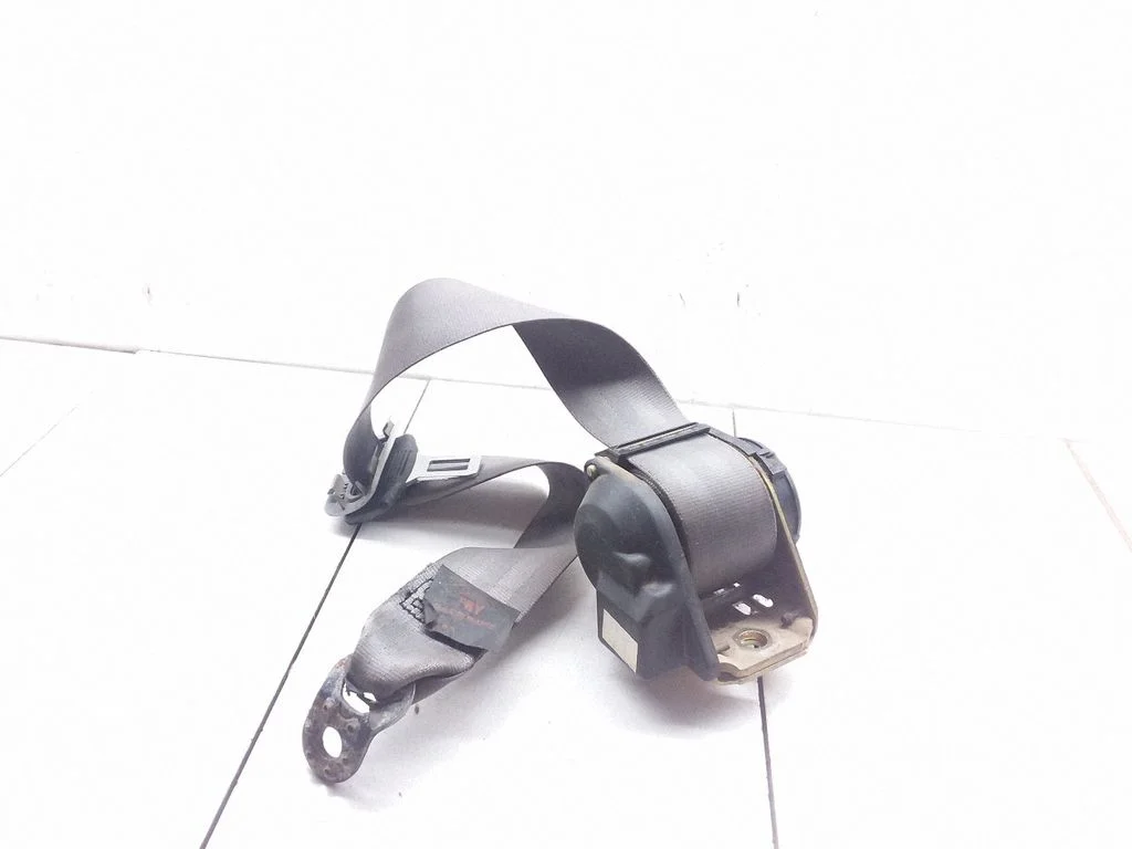 Rear seatbelt – Seat Toledo II (1M) (1998-2006)