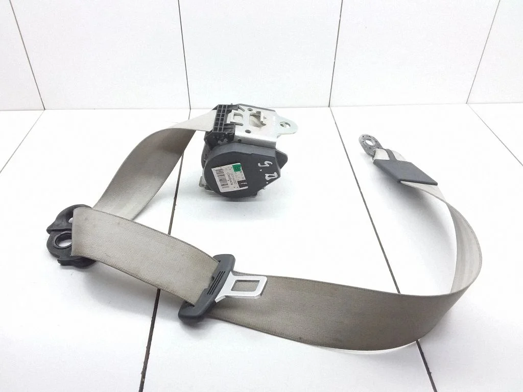 Pas bezpieczeństwa tylny 4L0857806G
