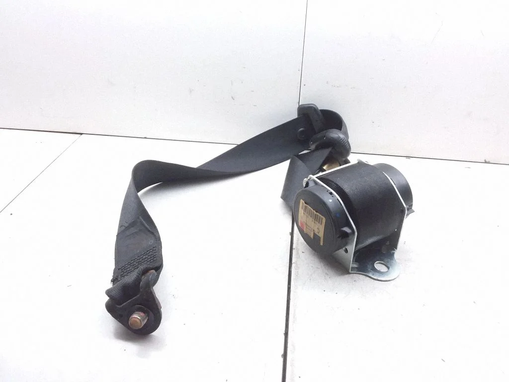 Rear seatbelt A4548600705