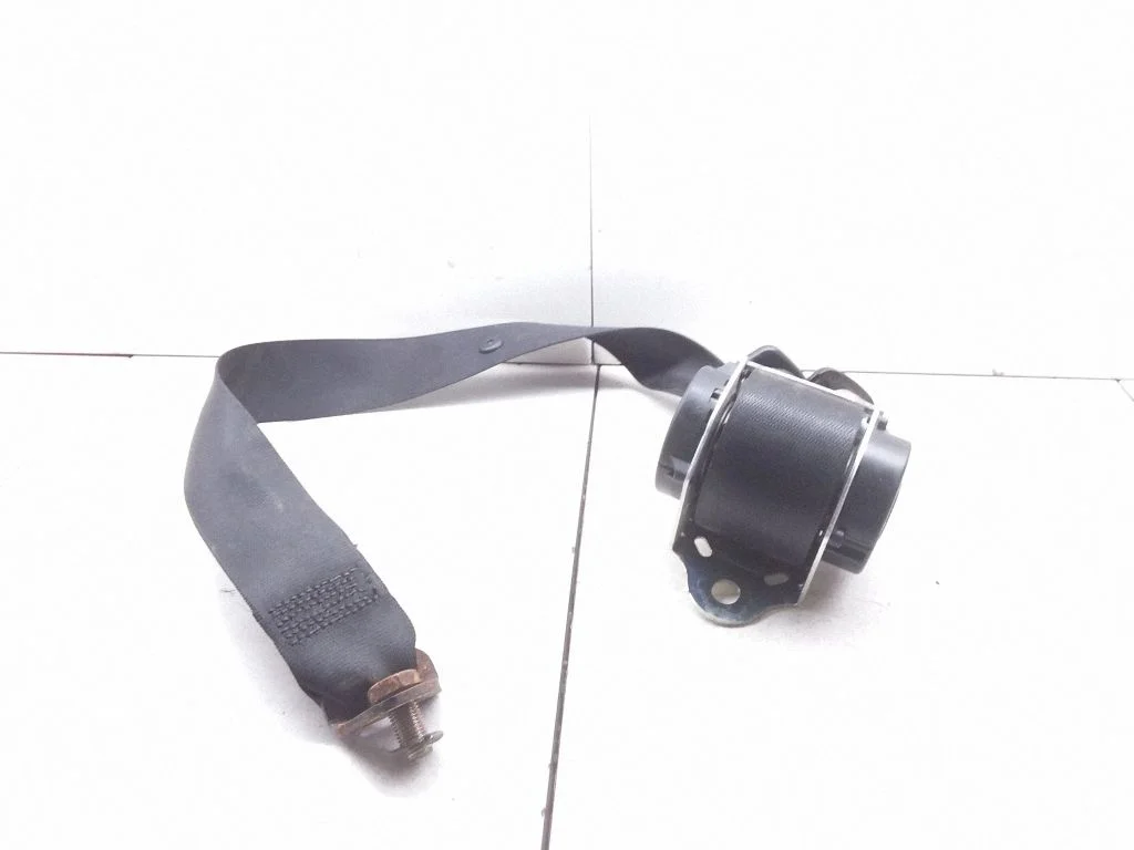 Rear seatbelt A4548600605