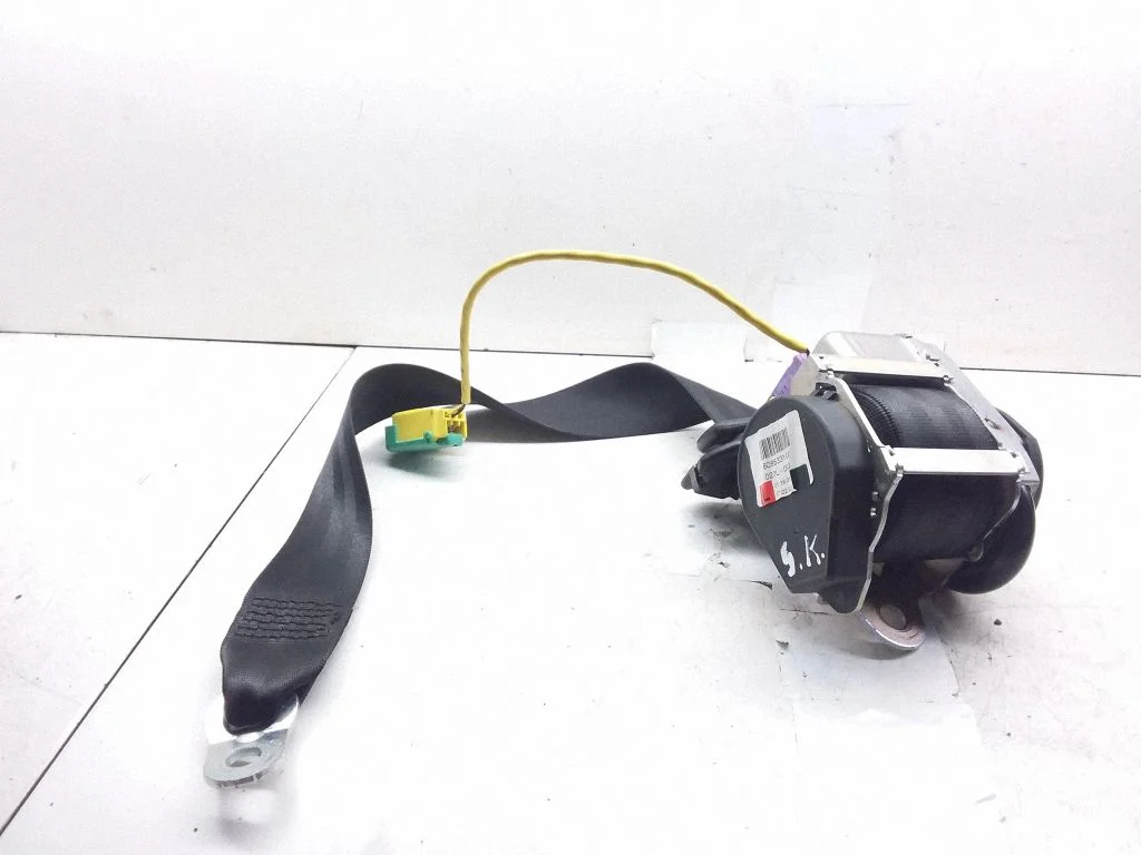 Rear seatbelt – Volkswagen Touareg I (2002-2010)