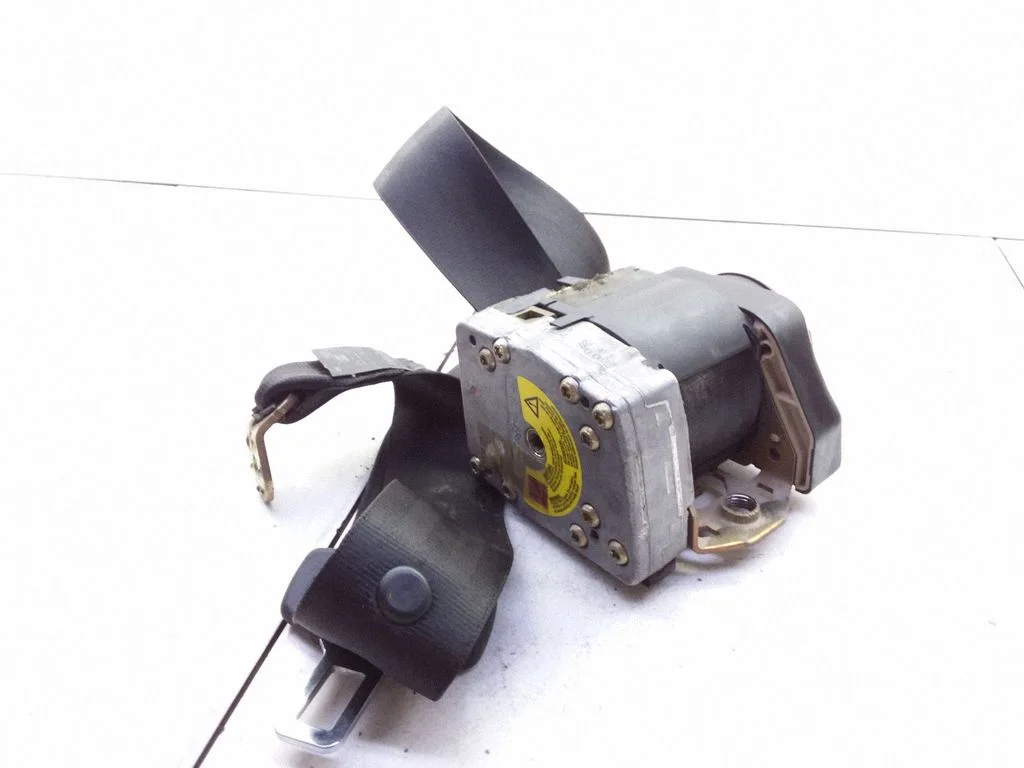 Rear seatbelt – Audi A6 Allroad C5 (1999-2005)