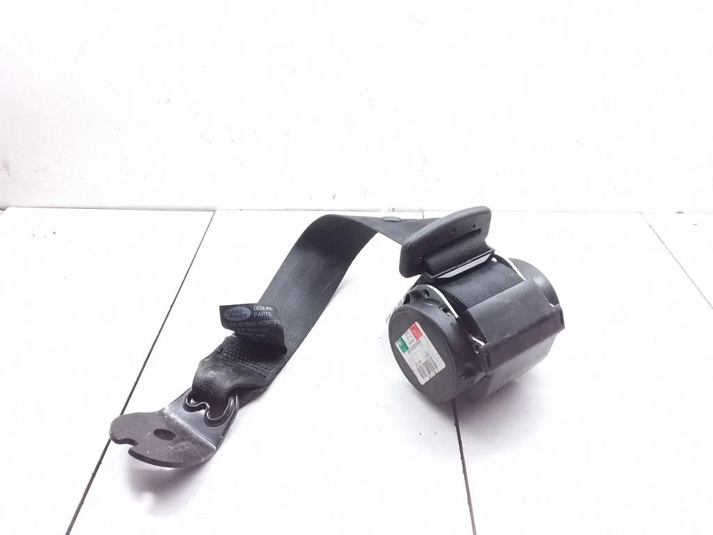 Rear seatbelt – Land Rover Range Rover Evoque L538 (2011-2018)