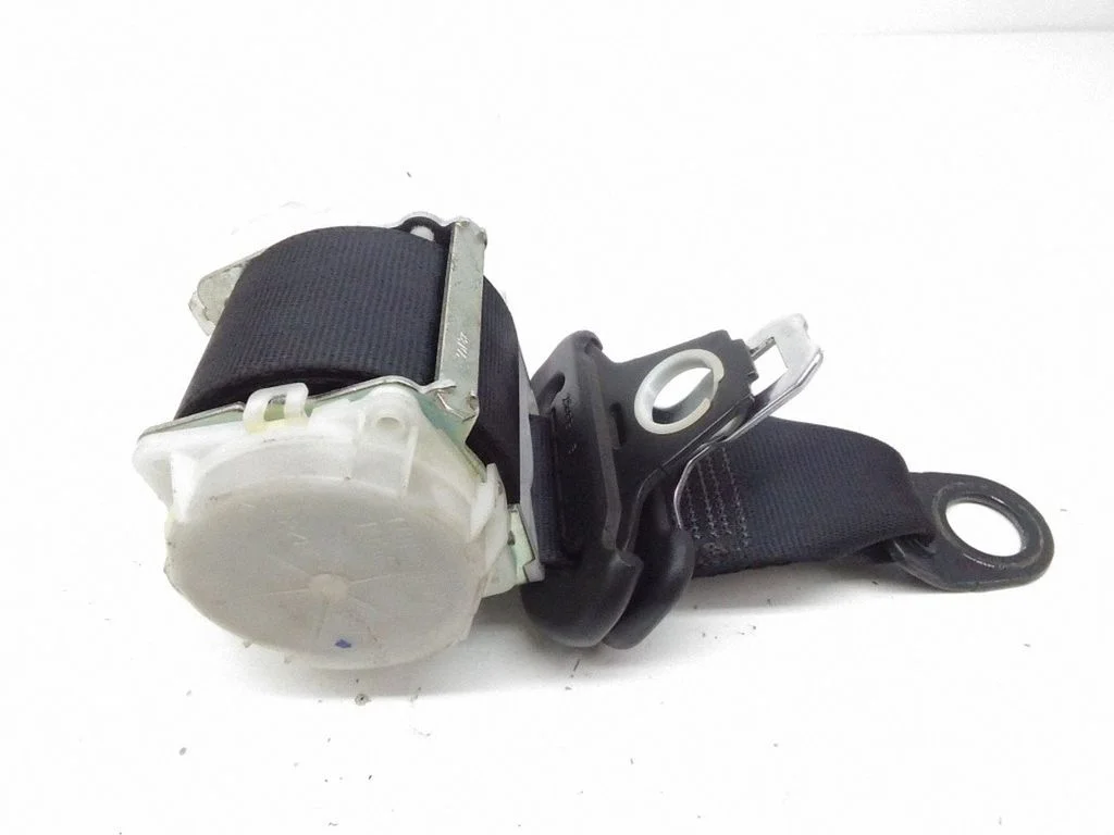 Tagumine turvavöö 489316