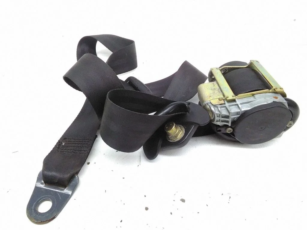 Rear seatbelt B507743AC30