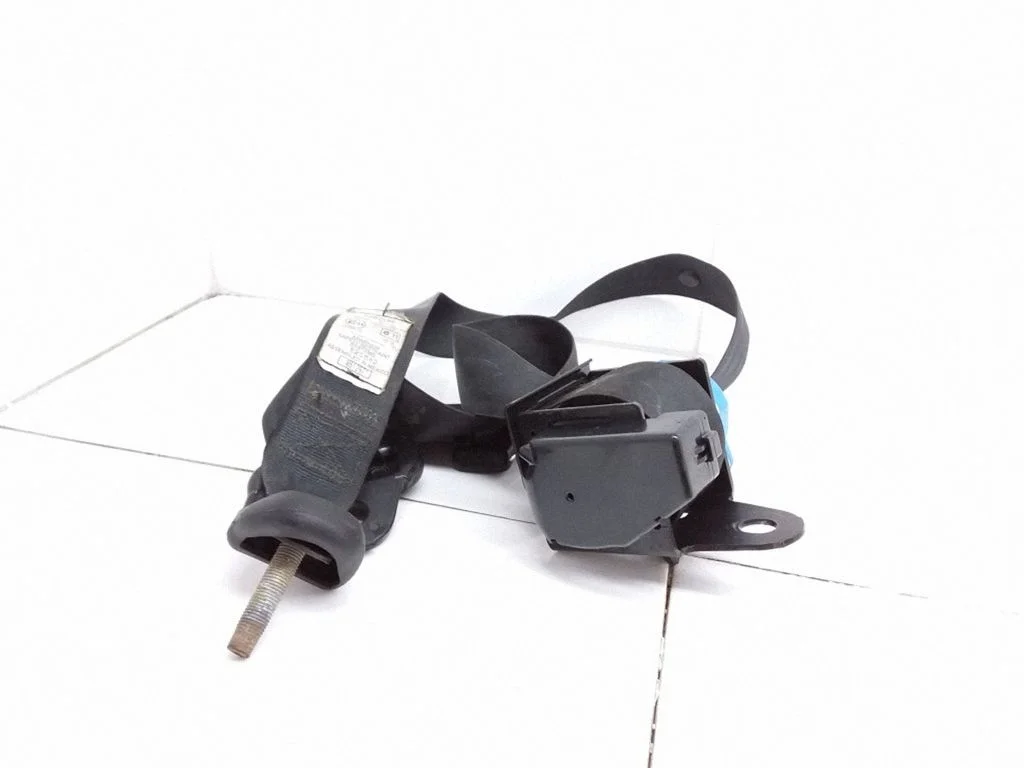 Rear seatbelt 4680196