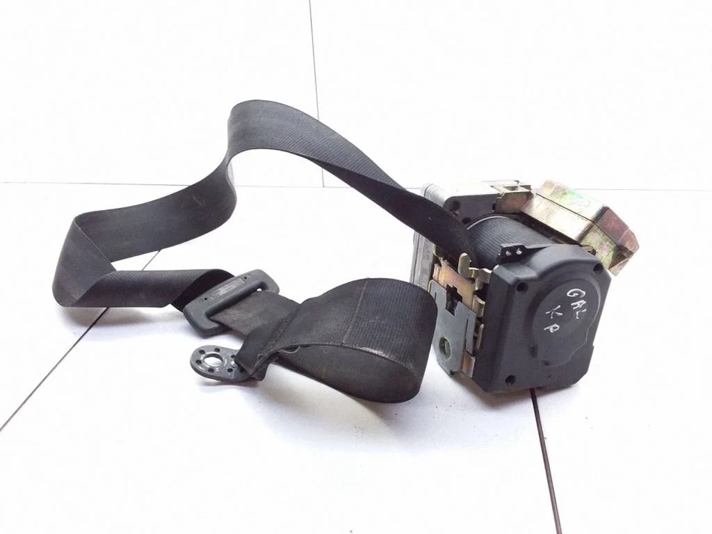 Rear seatbelt – Volkswagen Passat B5 (1997-2000)