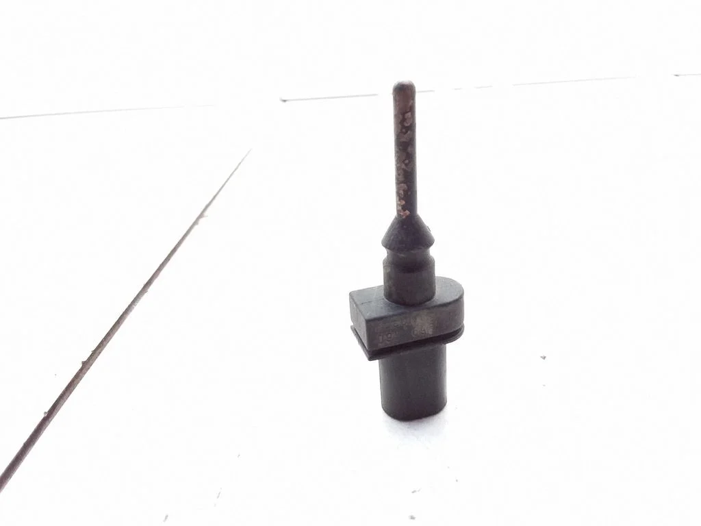 Oil temperature sensor – BMW 3 Series E46 (1998-2005)