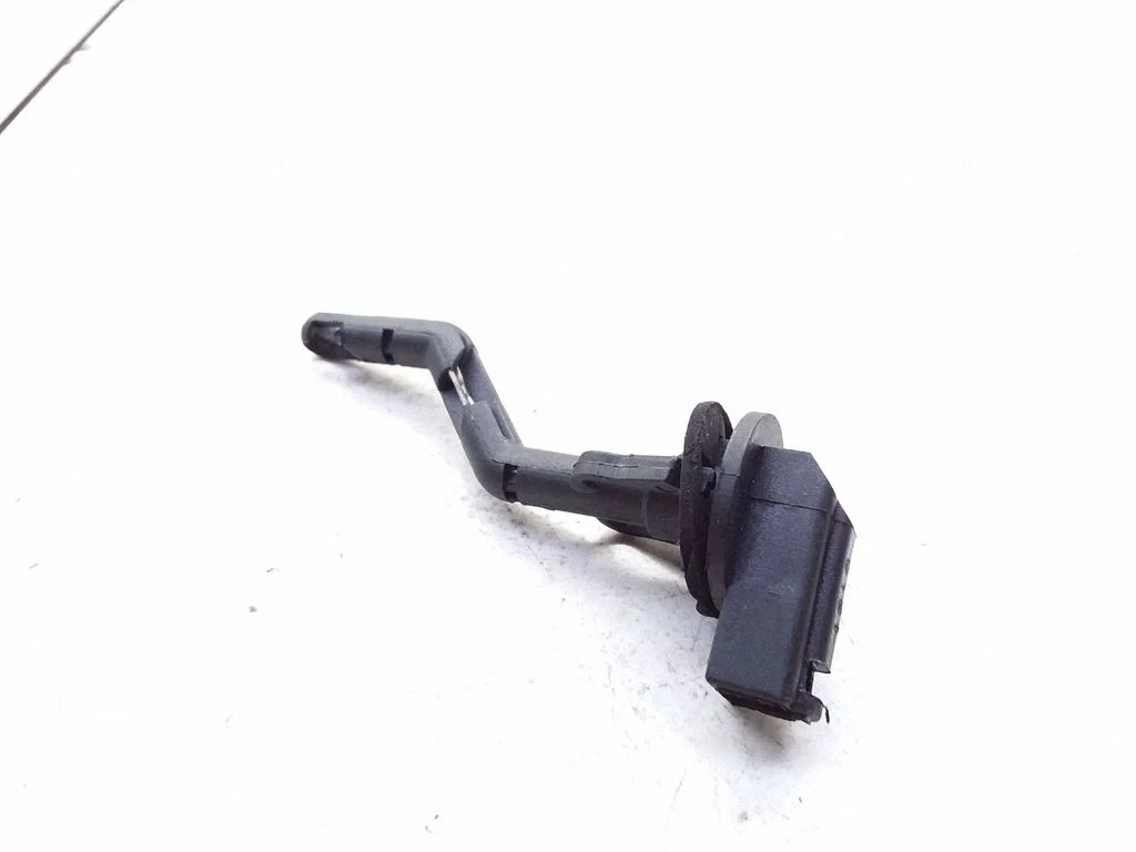 Oil temperature sensor – Ford Mondeo Mk III (2000-2007)