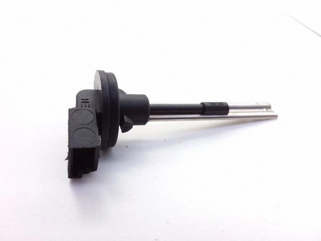 Oil temperature sensor – BMW 3 Series E90 E91 (2005-2012)