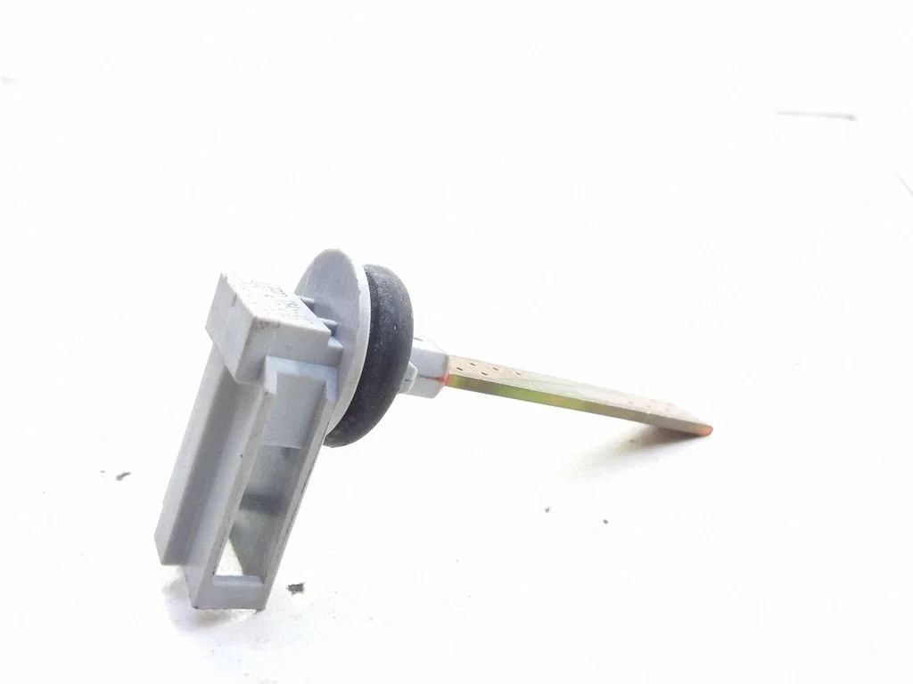 Oil temperature sensor – Audi A4 S4 B7 8E 8H (2005-2008)