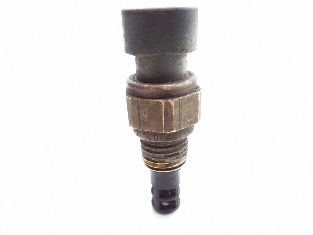 Oil temperature sensor – Jeep Grand Cherokee (1993-1998)
