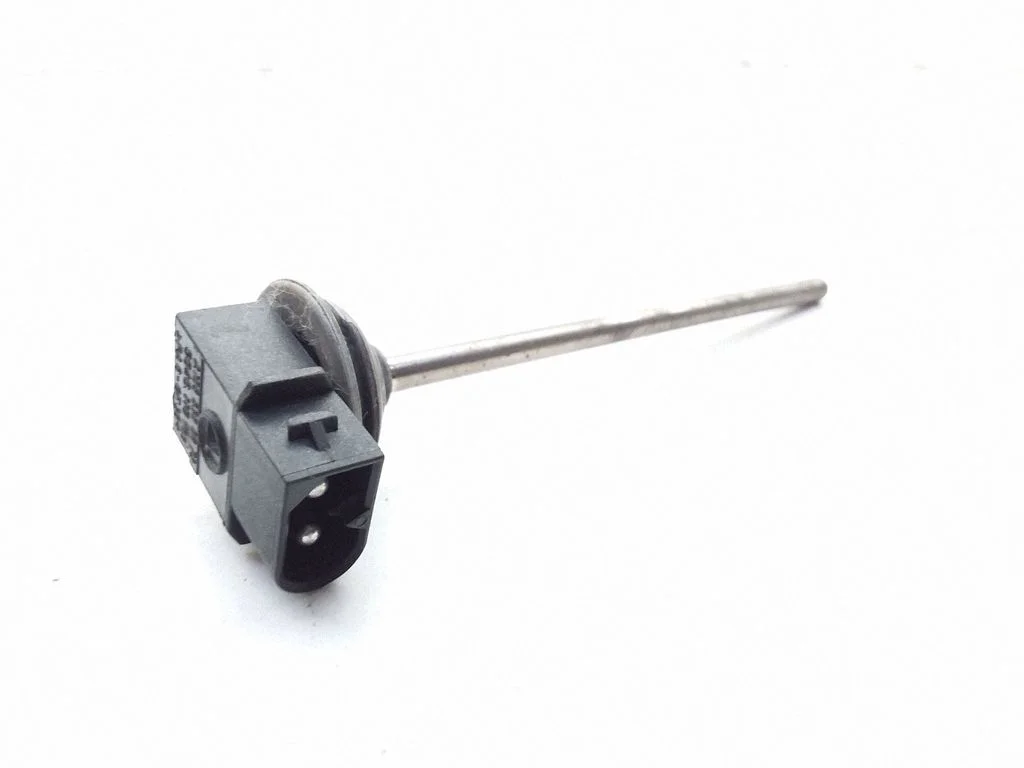 Oil temperature sensor