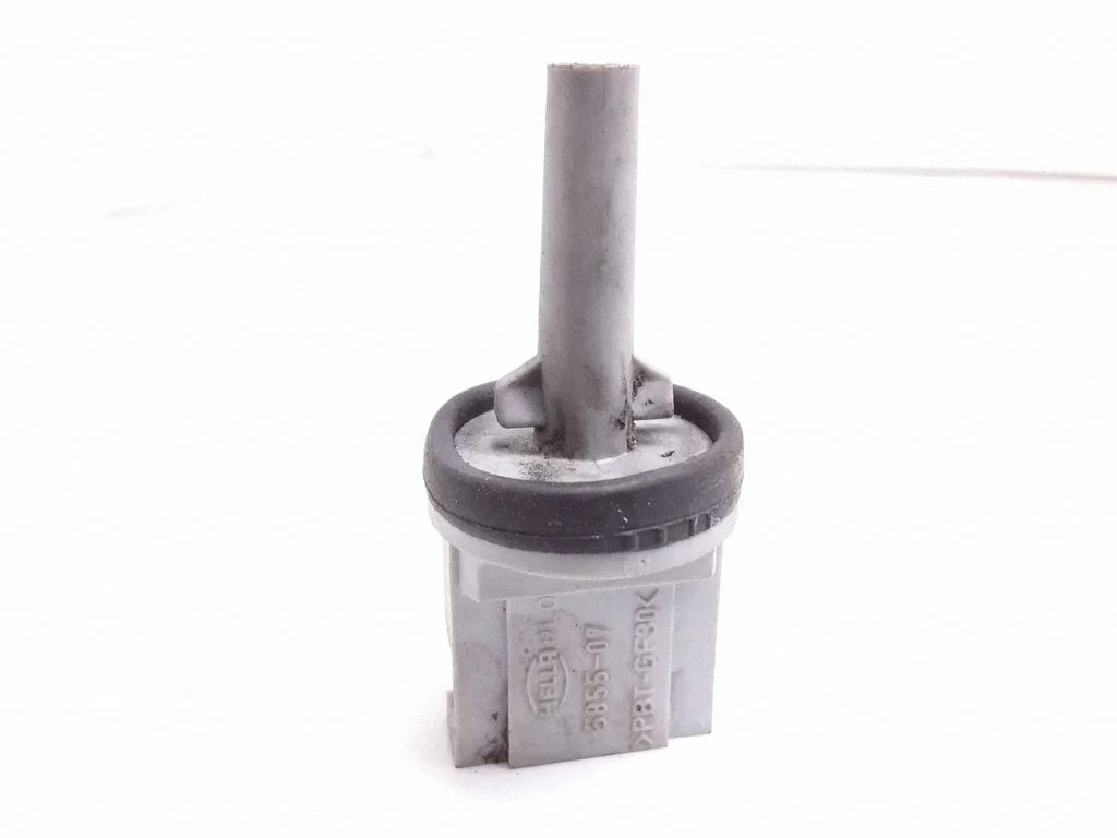 Oil temperature sensor – Skoda Octavia Mk1 (1U) (1996-2004)
