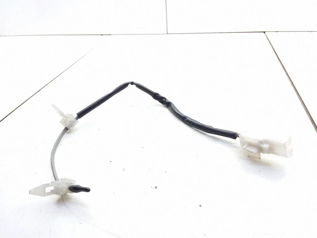 Oil temperature sensor – Mazda 6 (2002-2008)