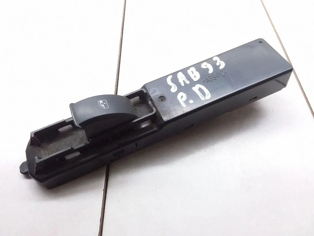 Electric window control switch – Saab 9-3 Ver2 (2003-2007)