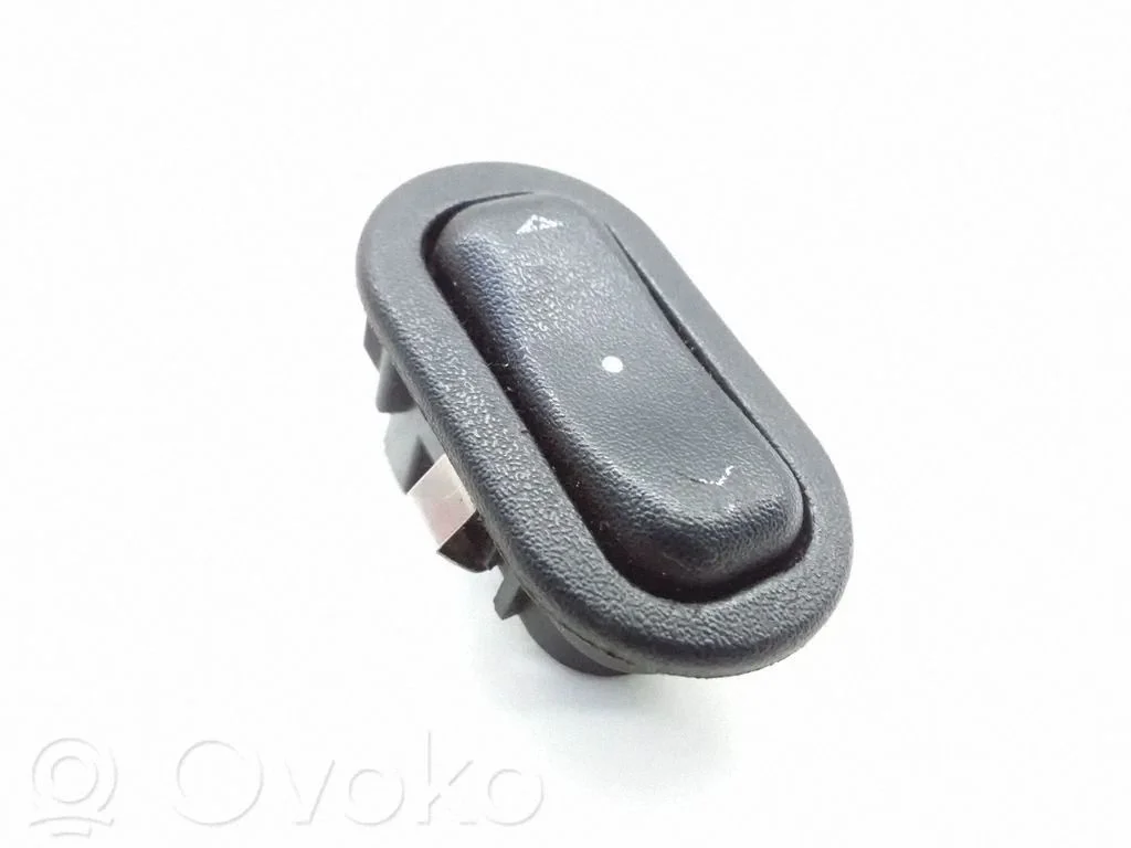 Elektrisko logu slēdzis – Opel Zafira A (1999-2005)