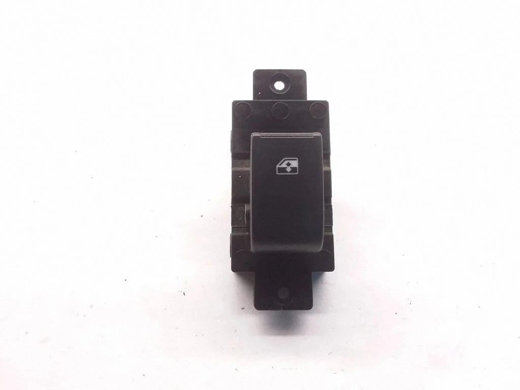 Electric window control switch – Opel Antara (2006-2016)