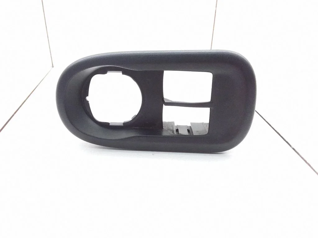 Elektrisko logu slēdzis 8200637849