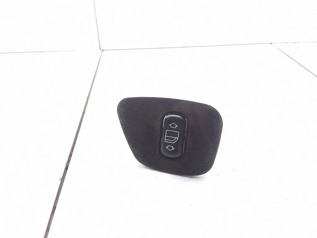 Electric window control switch – Mercedes-Benz E-Class W210 (1995-2002)