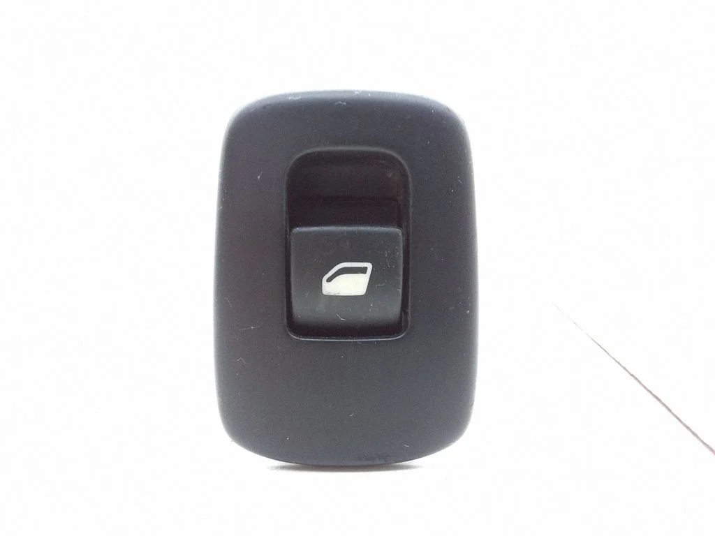 Electric window control switch – Peugeot 207 CC (2007-2014)