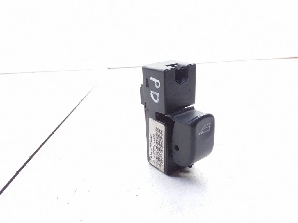 Electric window control switch 1X4314529AC