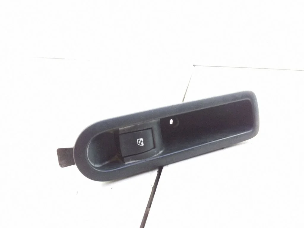 Electric window control switch – Renault Scenic II - Grand scenic II (2003-2006)