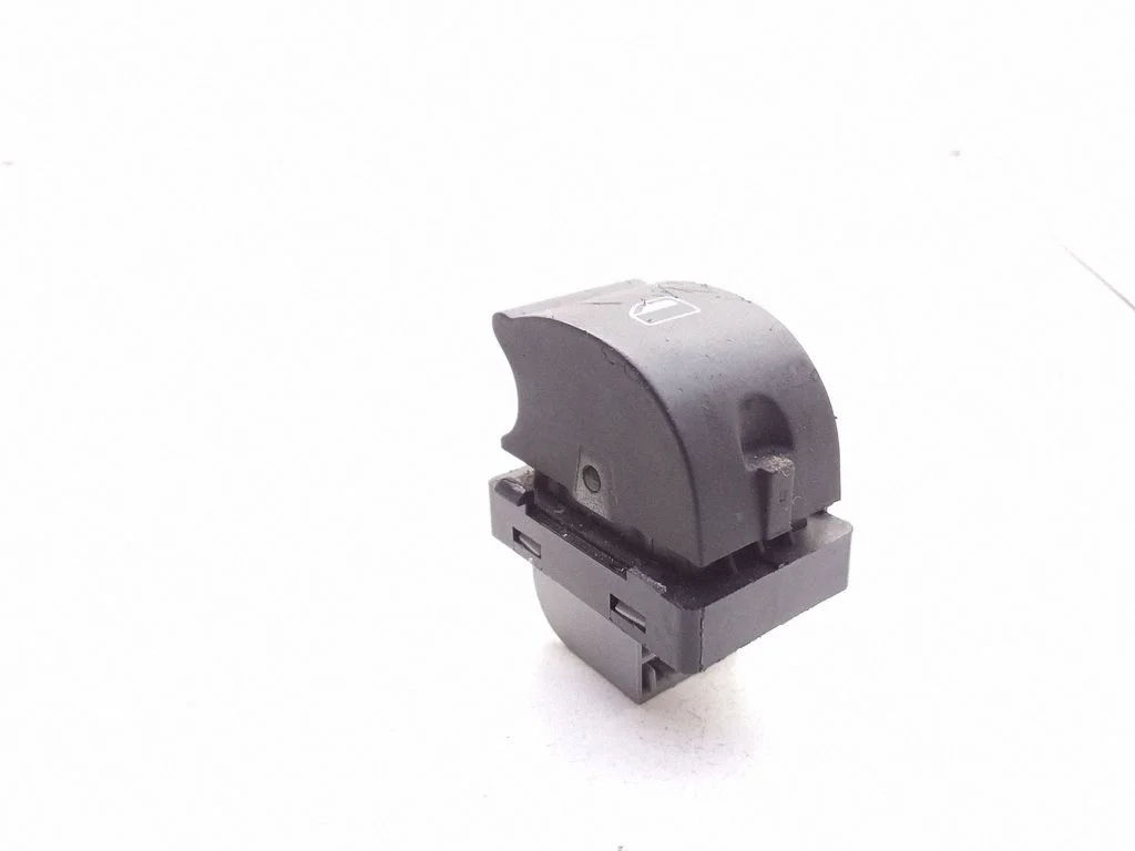 Electric window control switch – Audi A4 S4 B7 8E 8H (2005-2008)