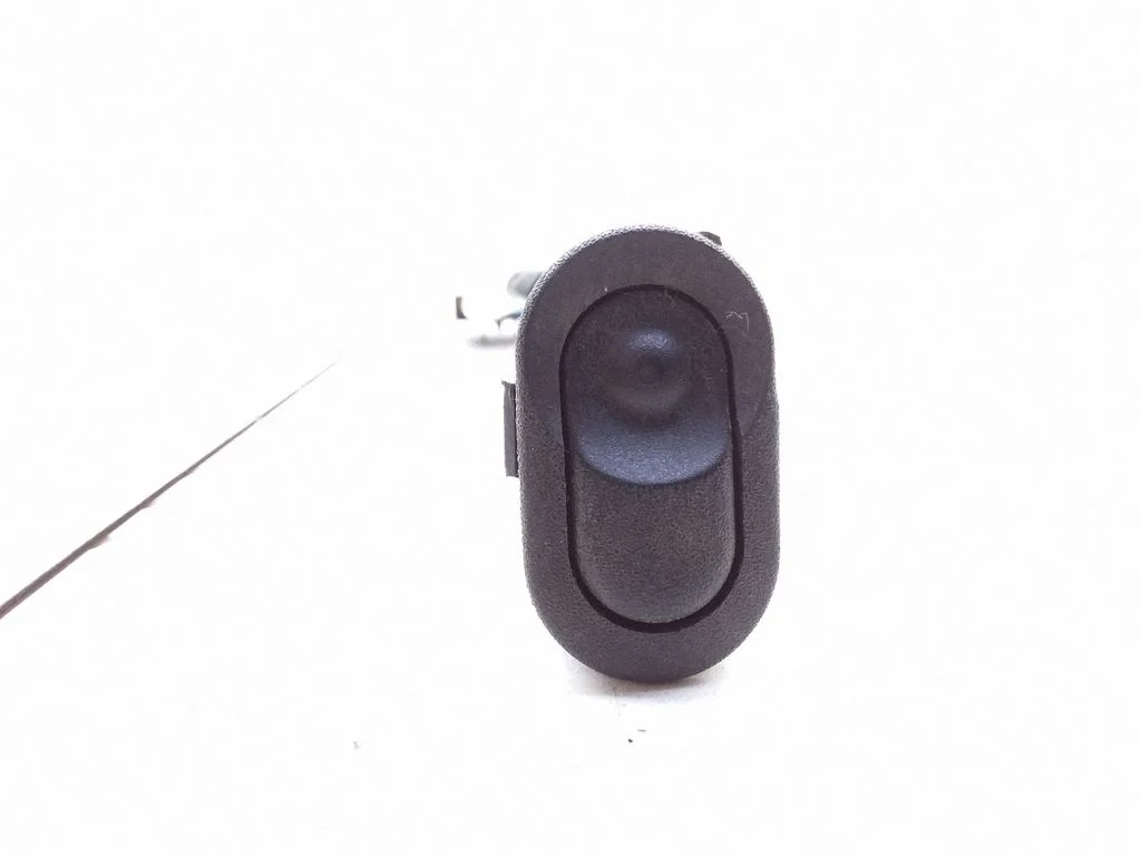 Electric window control switch – Opel Vectra B (1996-2002)