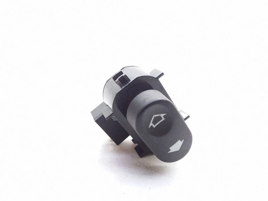 Elektrisko logu slēdzis LNC6388AB