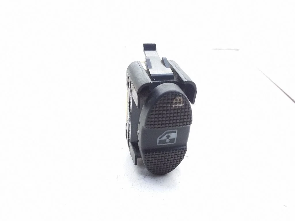 Electric window control switch – Volkswagen Sharan (1996-2000)