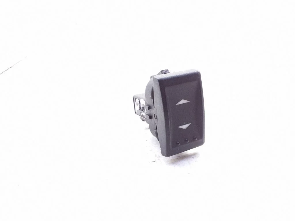 Elektrisko logu slēdzis 1S7T14529