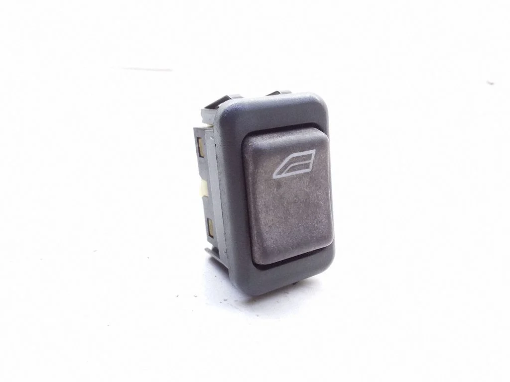 Electric window control switch 812660