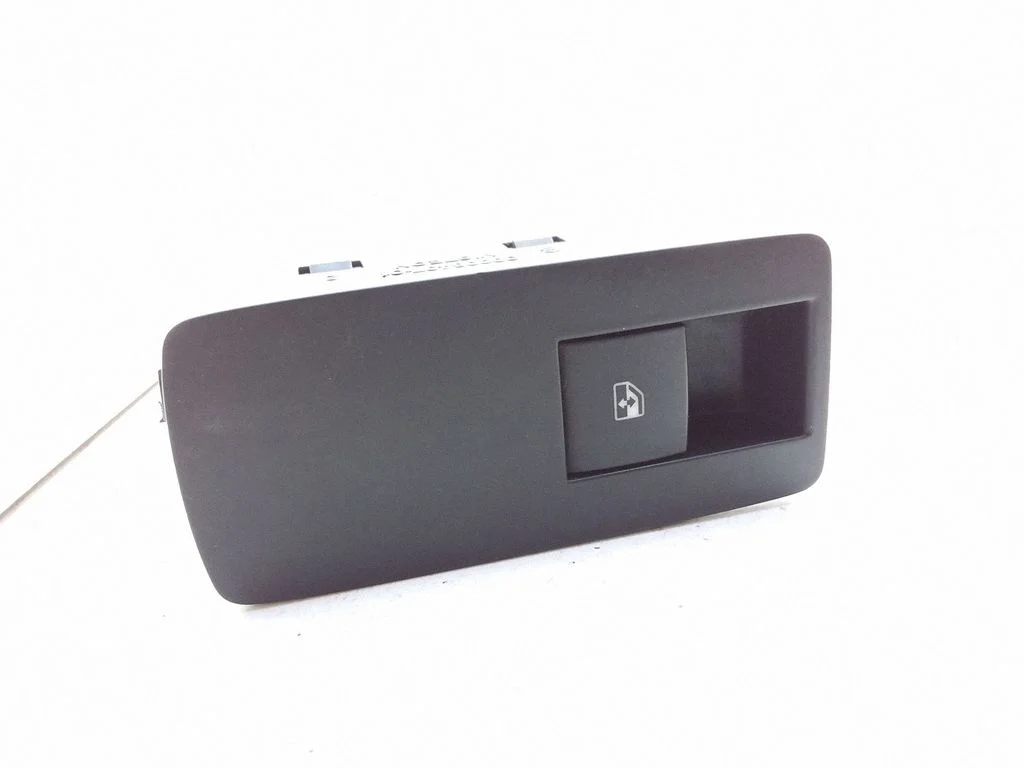 Electric window control switch – Opel Insignia A (2008-2017)