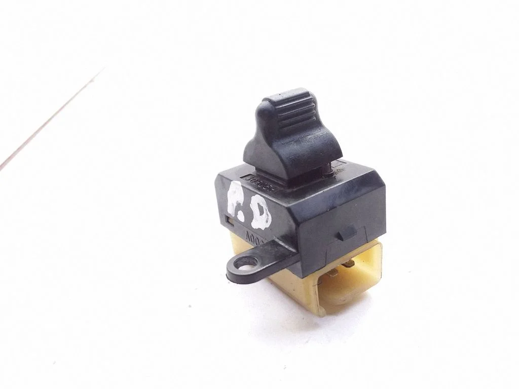 Electric window control switch 4685435