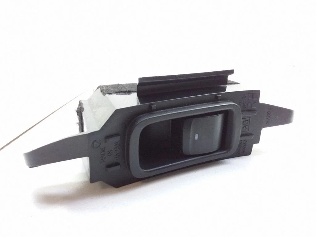 Electric window control switch 94263AG040