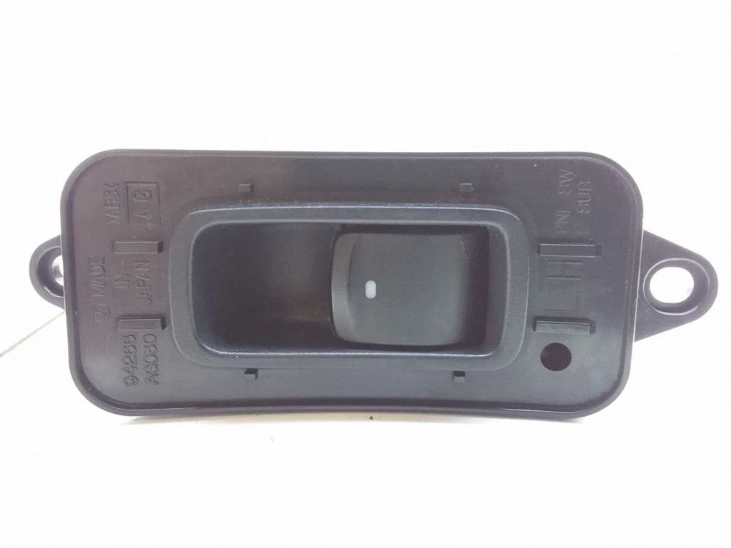Electric window control switch 94266AG030