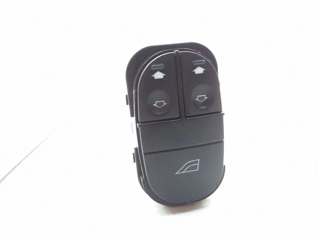 Przełącznik szyb elektrycznych 93BG14529BA