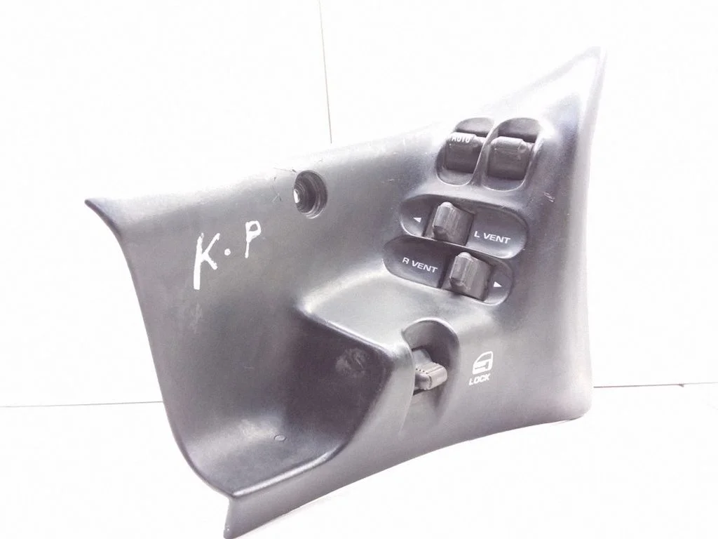 Electric window control switch 11006BG935
