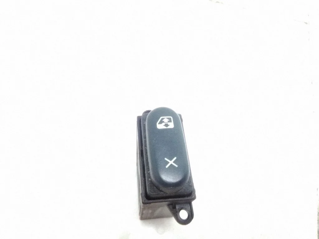 Przełącznik szyb elektrycznych 7700841238