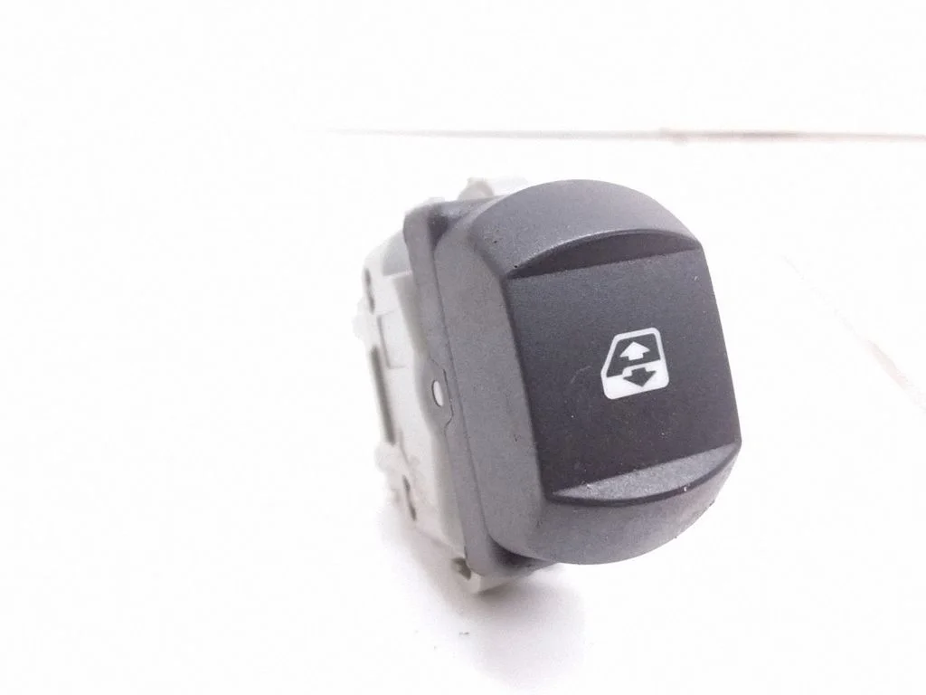 Przełącznik szyb elektrycznych 315013A