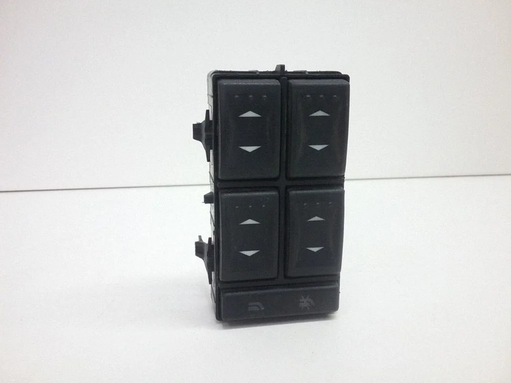 Przełącznik szyb elektrycznych 1S7T14A132BD