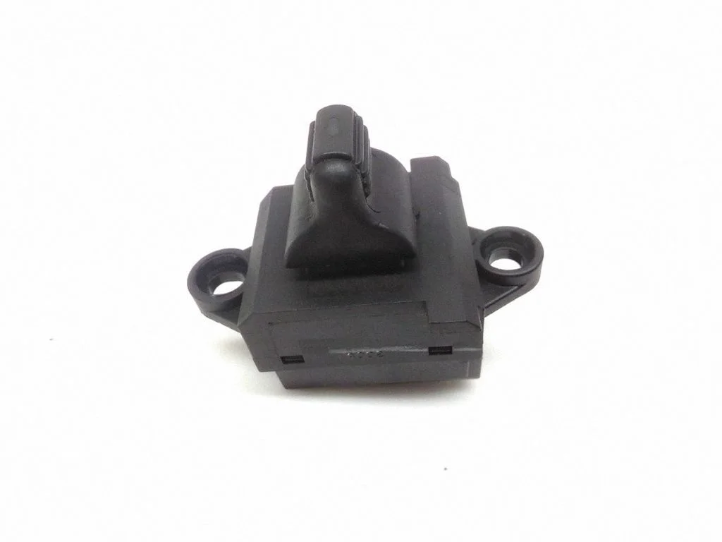 Elektriaknate lüliti 04793579AA – Chrysler Neon II (2000-2005)