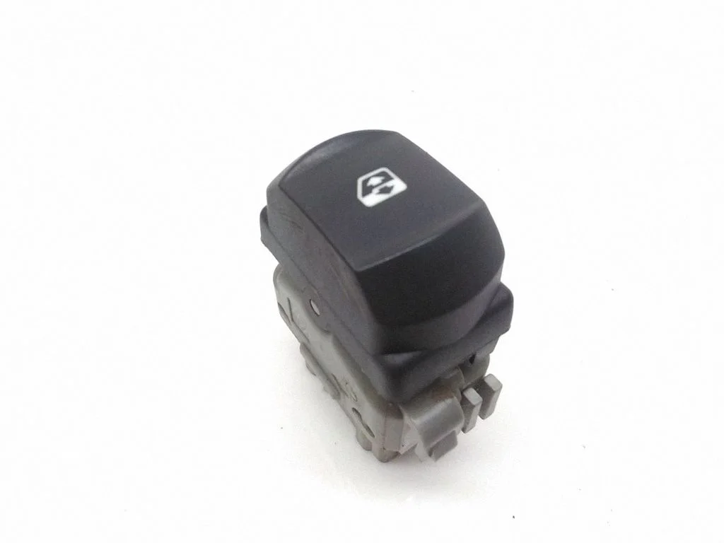 Electric window control switch – Renault Megane II (2002-2005)