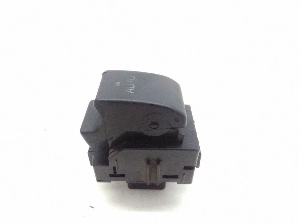 Electric window control switch 37077B43B09