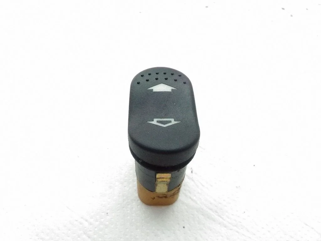 Elektriaknate lüliti 14529CB
