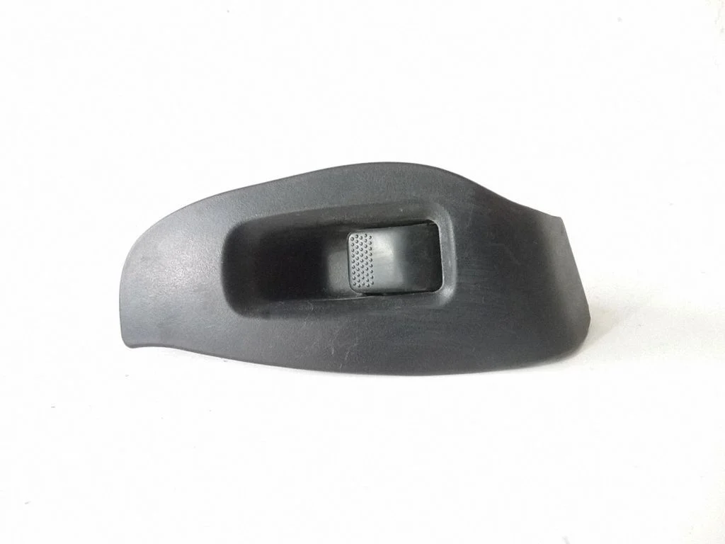 Electric window control switch 94266AE050